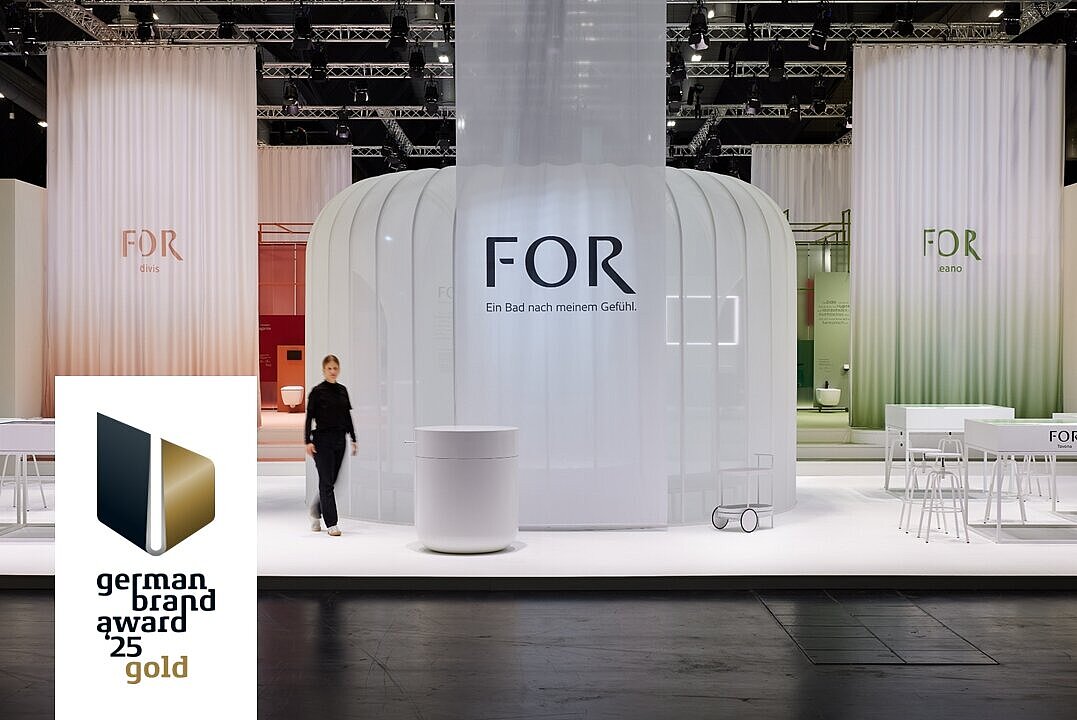 FOR Messestand und Logo "german brand award '25 gold"